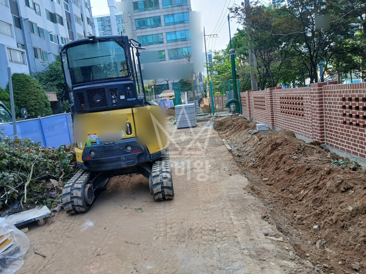 서울 성북구 포크레인 철거 작업 현장