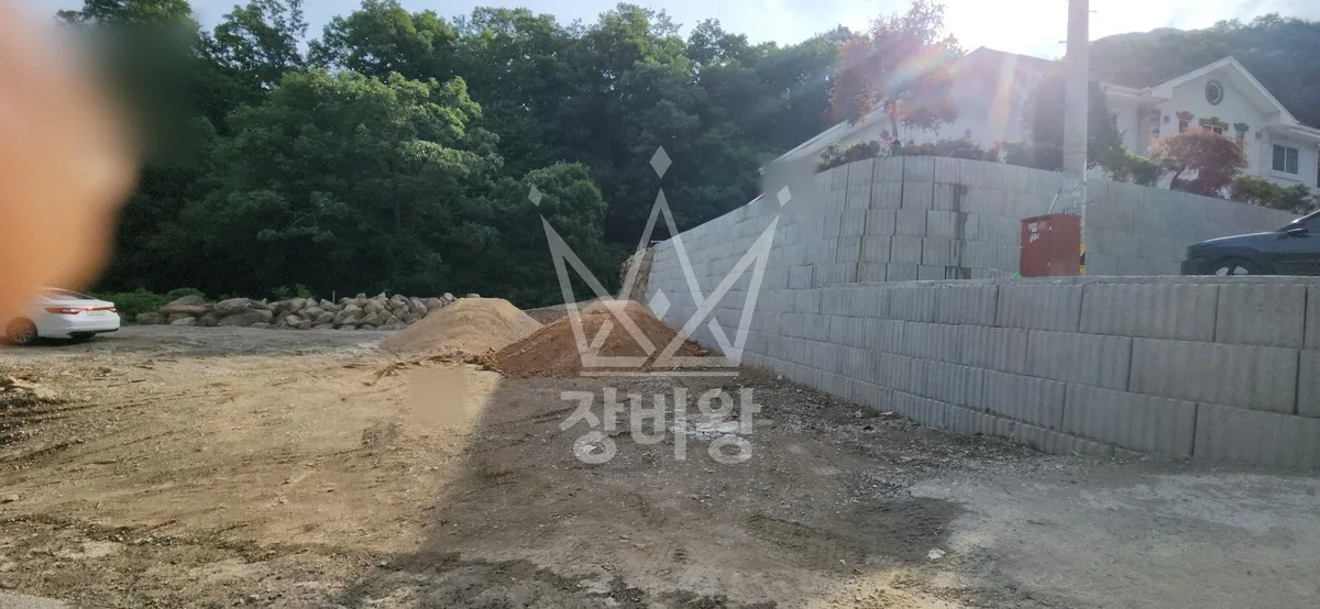 부산 영도구 남항동2가 포크레인 터파기 작업 현장