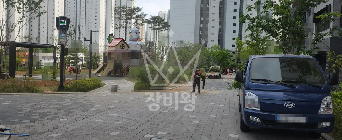충북 포크레인 터파기 작업 현장