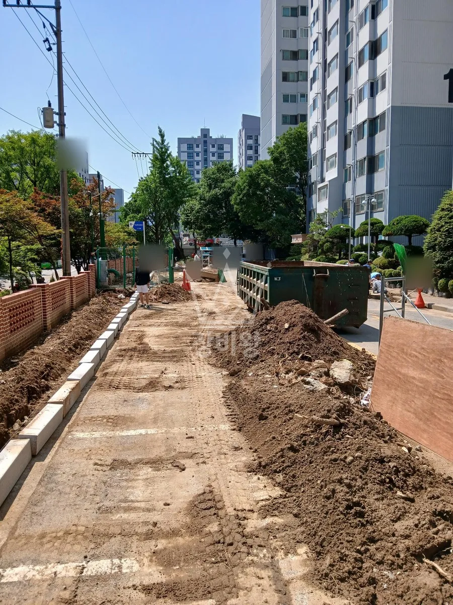 서울 포크레인 철거 작업 현장
