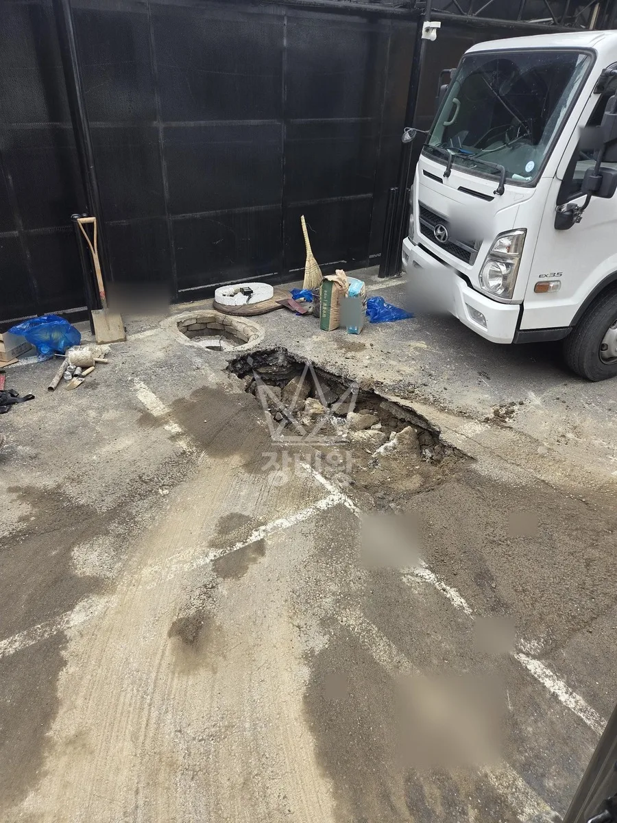 서울 중랑구 포크레인 터파기 작업 현장
