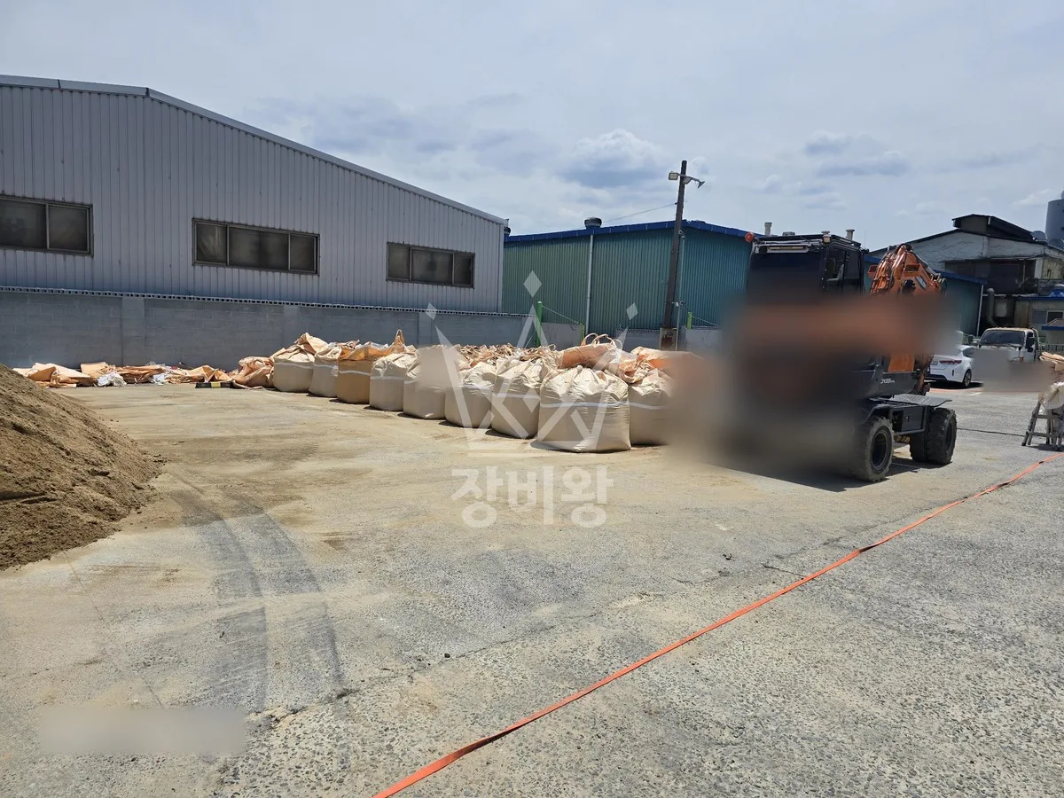 대구 북구 포크레인 배관 작업 현장