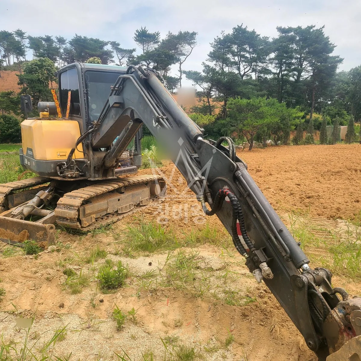 충남 서천군 포크레인 도로 작업 현장