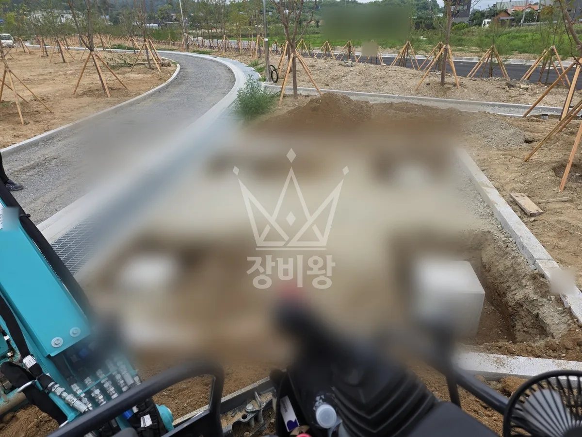 부산 북구 포크레인 터파기 작업 현장