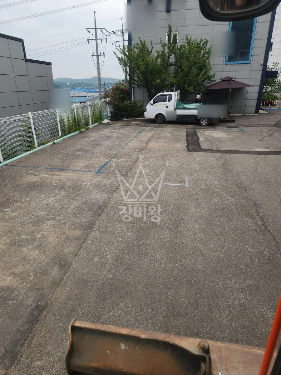 경기 화성시 포크레인 터파기 작업 현장