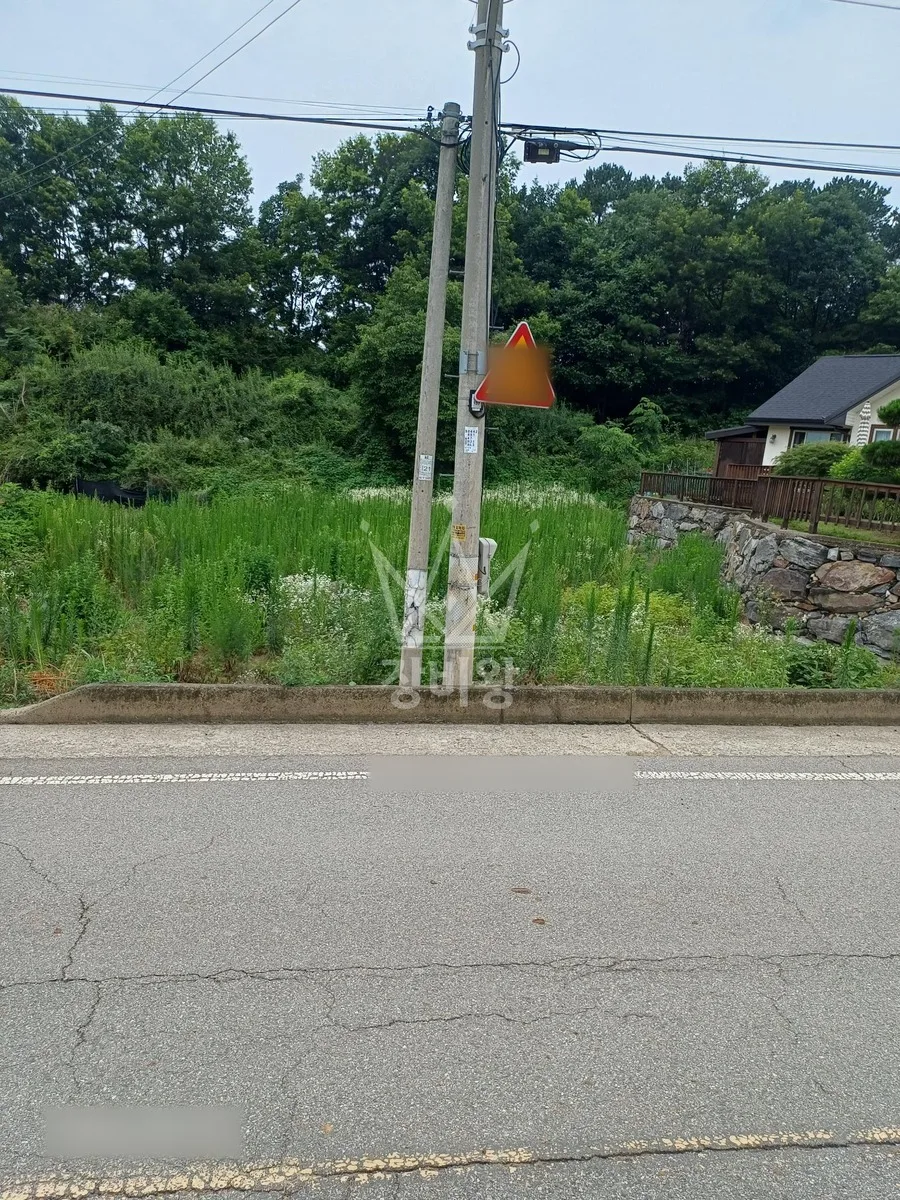 경기 부천시 포크레인 전기차 충전소 작업 현장