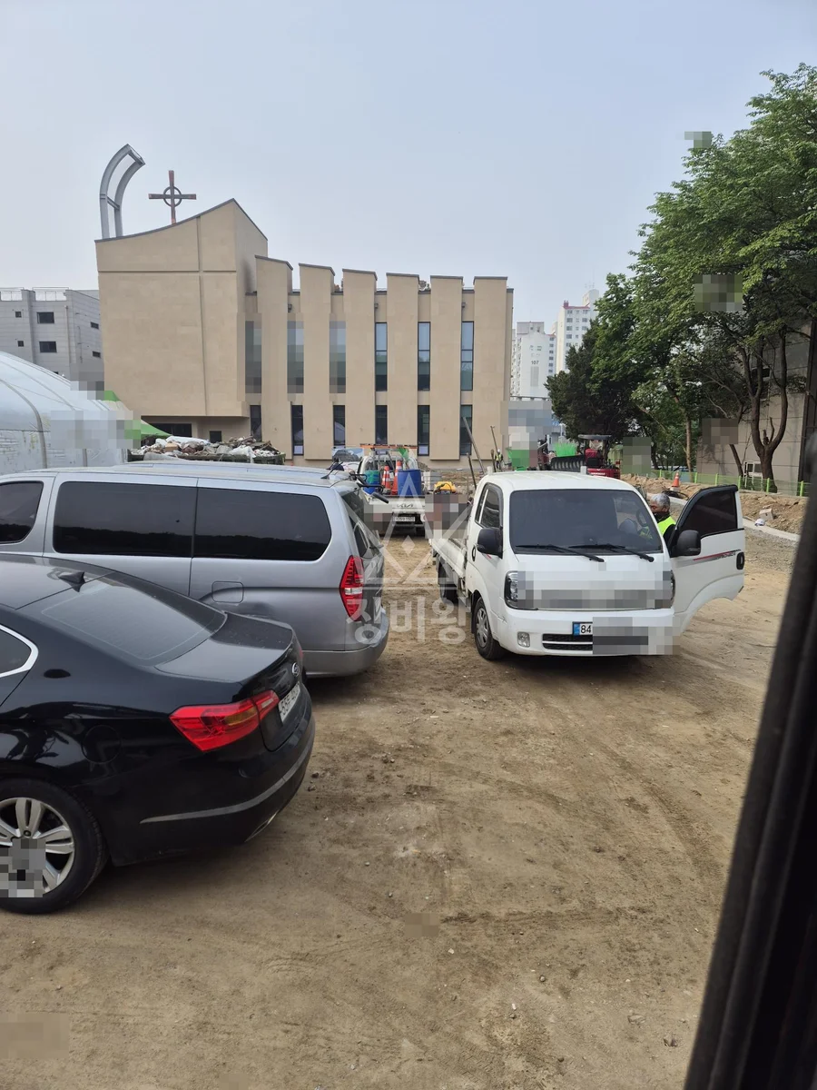 경기 남양주시 포크레인 터파기 작업 현장