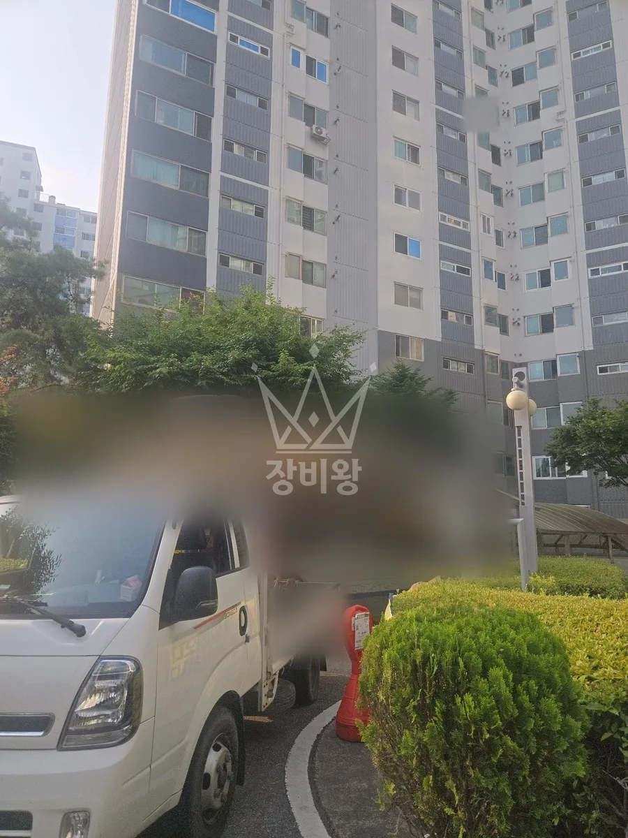 부산 금정구 포크레인 배관 작업 현장