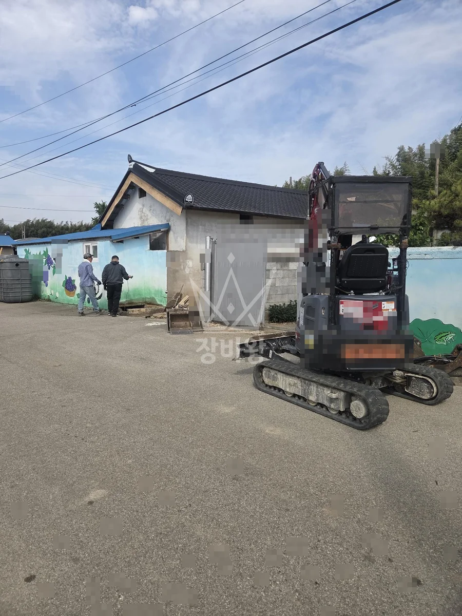 전북 김제시 포크레인 터파기 작업 현장