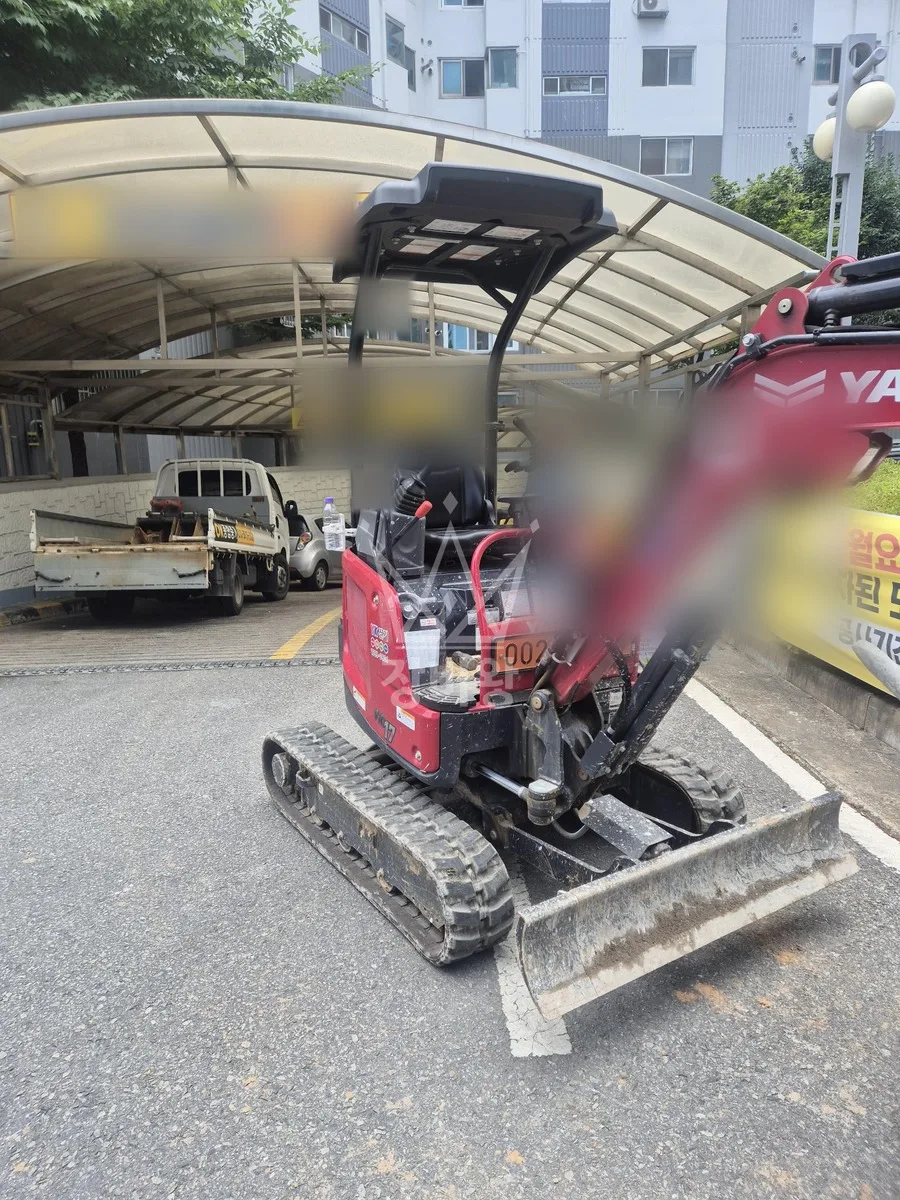 충남 부여군 석성면 포크레인 터파기 작업 현장