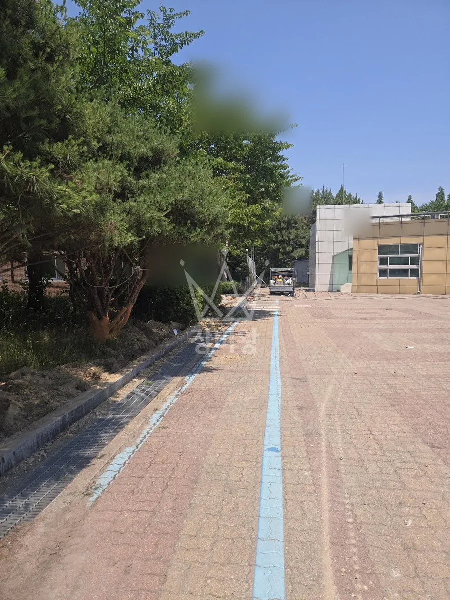 광주 서구 포크레인 정화조 작업 현장