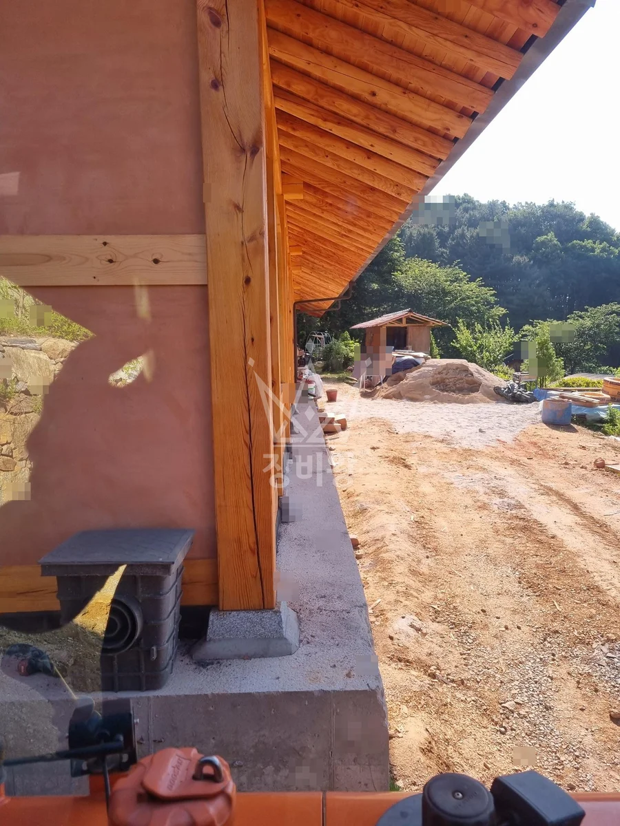 부산 영도구 대교동2가 포크레인 기초 작업 현장